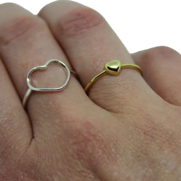 Tiny Heart Ring, Size 7 - Picture 5 of 6